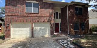 4-Bedroom, 2 Bath Single Family for Rent in Pflugerville, TX | Attached Garage & Community Pool! 4-Bedroom, 2 Bath Single Family for Rent in Pflugerville, TX | Attached Garage & Community Pool! Gallery 1