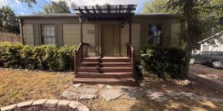 North Campus / Hancock – 3BR House Just 2 Blocks from UT Gallery 1