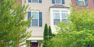 9661 ATTERBURY Lane Gallery 1