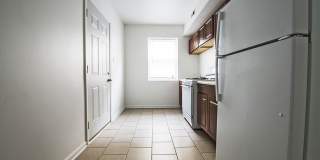 1117 N Lawler Ave Gallery 12