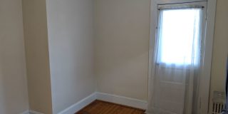 Charming Historic townhouse in downtown Frederick available mid June! Gallery 34