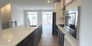 22782 HANSON OVERLOOK Terrace Gallery 15