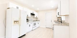 Absolutely Beautifully Remodeled 3-Bedroom Home with Florida Room, Carport & Large Yard – Move-In Ready! Gallery 6