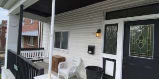 Spacious 4 Bed/1 Bath Home in Beechview-Convenient to Downtown! Available 7/5 Gallery 4