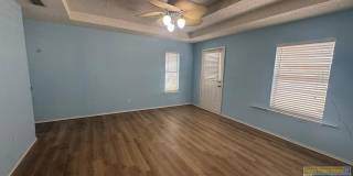 108 W Capricorn Dr. Gallery 13