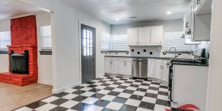 Gorgeous 5 bedroom 3 bathroom home near Oklahoma City University Gorgeous 5 bedroom 3 bathroom home near Oklahoma City University Gallery 29