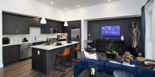 AMLI Marina Del Rey Gallery 13