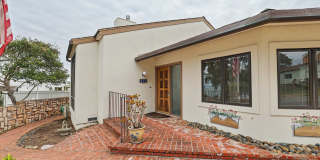 Charming 2 Bedroom Pacific Grove Home with Ocean Views Gallery 30