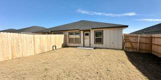 905 Cherry Laurel Gallery 31