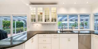 1111 SW Pepperridge Terrace Gallery 9