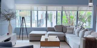 2135 Washington Ct Gallery 2