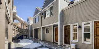 Lovely Pearl St. Condo 1 BDR/1 BA Downtown Boulder Gallery 7