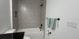 4402 Longwood Lake Square Gallery 33
