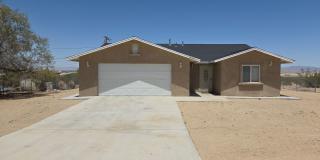 3 Bedroom/ 2 Bathroom - Welcome Home Gallery 1