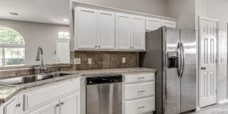 Beautiful home in Edmond Gallery 16