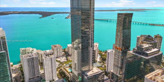 1425 Brickell Ave Gallery 57