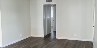 8608 Foothill Boulevard Gallery 25