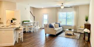 Heron | 3 Bed 2.5 Bath | Garage | 1800 sf | $2726-$2999 | 8, 9, 10, 12, 14, and 15 month lease terms Gallery 192