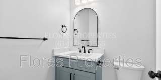 698 S 22nd St Gallery 17