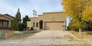 East El Paso 4 bed Refrig A/C with Solar Panels! Gallery 1