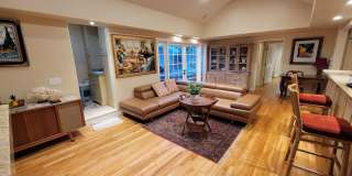 Entire residential home hosted by 3M1S | HOME Gallery 63