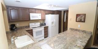 5602 N Camino Del Sol Gallery 2