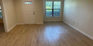 Experience Maintenance-Free 55+ Living at The Cove at Tavares Village! Experience Maintenance-Free 55+ Living at The Cove at Tavares Village! Gallery 3