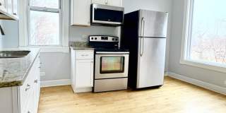 208 N Kolin Gallery 1