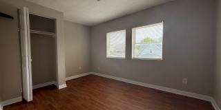 South Side 3 Bedroom Half Double Gallery 16