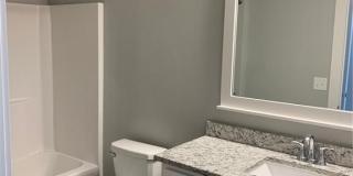 1735 Deane Street Gallery 15