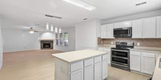 417 Niagara Falls Drive Gallery 13