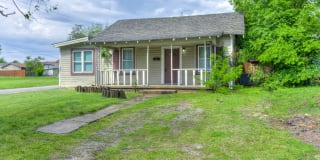 1320 South Jensen Avenue Gallery 1