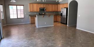 3440 E Flower Street Gallery 9