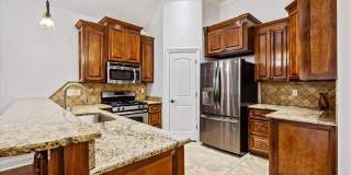 773 Louise Ave Gallery 6