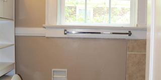 303 King Street Gallery 36