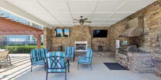 Vintage Retreat Apartments Gallery 21