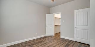 Stone Lake Gallery 21