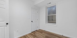 Newly Built 4BR/3BA Two-Level Townhome with Parking - Minutes to Navy Yard & Capitol Hill Gallery 19