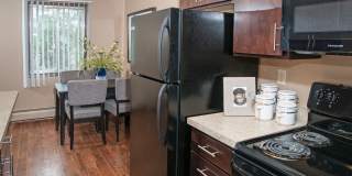 624 Huron Gallery 11