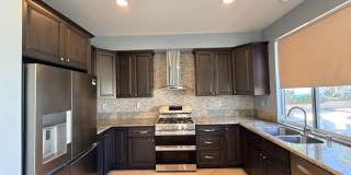 Stunning 5-Bedroom Pool Home in Corona is now available for rent Gallery 11