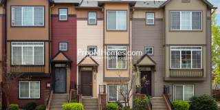 Spacious Three Bedroom Townhome in the Heart of Beaverton! Gallery 1