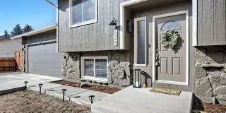 Beautiful, Newly Remodeled Home In Great Location! Gallery 1