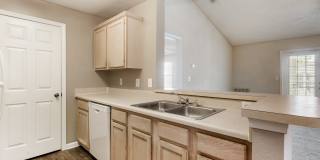 Palm Club Apartment Homes Gallery 12