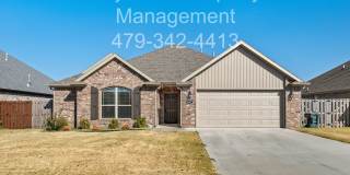 Charming 3 Bedroom, 2 Bath Home with Modern Amenities Charming 3 Bedroom, 2 Bath Home with Modern Amenities Gallery 1