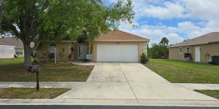 2407 5th St E Gallery 1