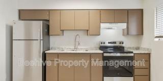 1634 E Monroe St Gallery 1