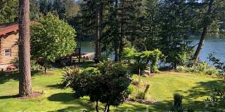 Charming Lake Front Apartment on Anderson Island Gallery 1