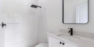 710 Peacock Ave Gallery 22