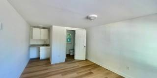Affordable Studio Near Downtown Myrtle Beach – Some Utilities Included! – $1,100/Month Gallery 5