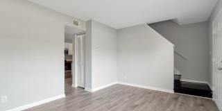 4543 Moncrief Road West Gallery 11